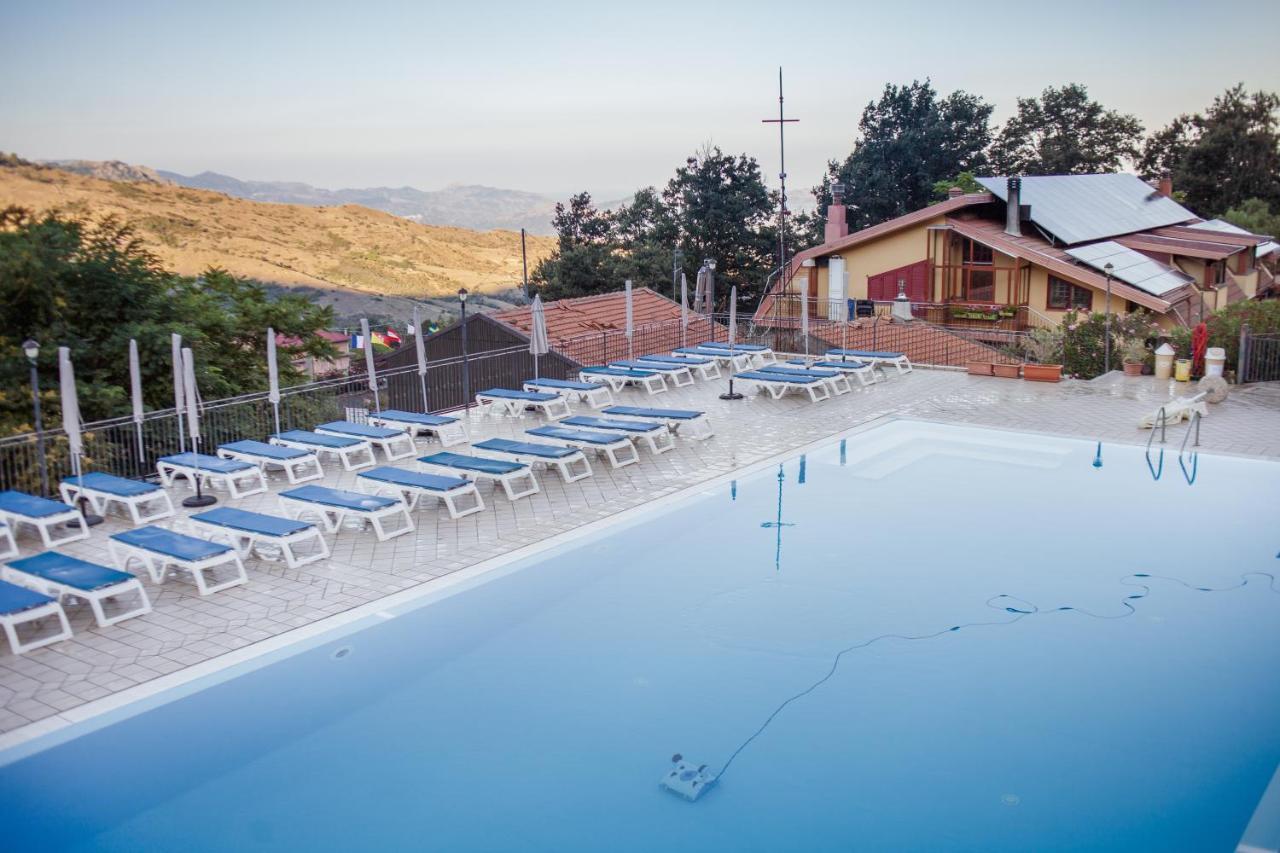 Agri-Hotel Da Marianna Resort & Spa Santa Domenica Vittoria Εξωτερικό φωτογραφία
